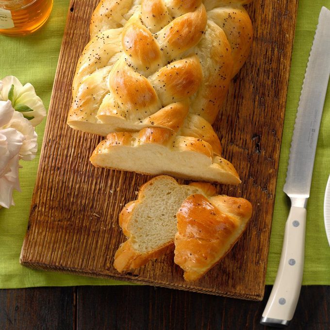 Braided Egg Bread Exps Hca19 15997 B04 10 1b 4