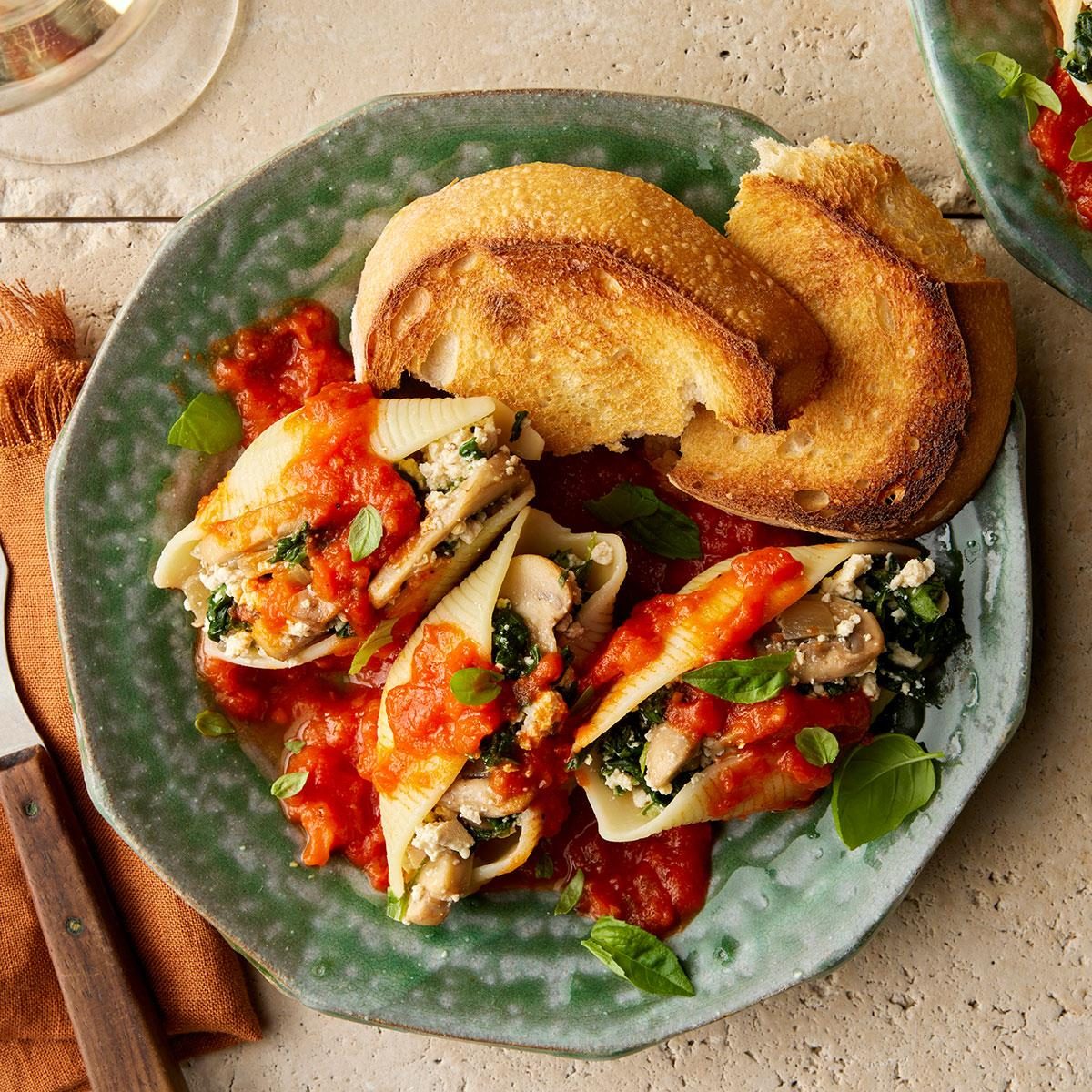 Lactose Free Veggie Stuffed Shells Exps Tohbcom23 44889 Dr 02 23  15b