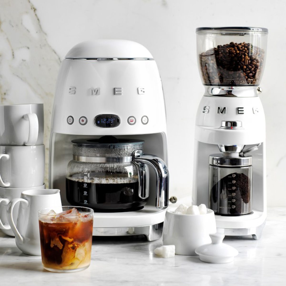 11 Accessories for Your Vintage ’50s Kitchen