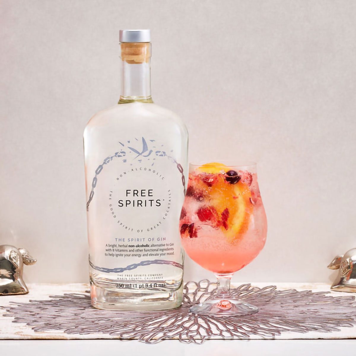 The 15 Best Non-Alcoholic Drinks and Spirits, According to Our Editors