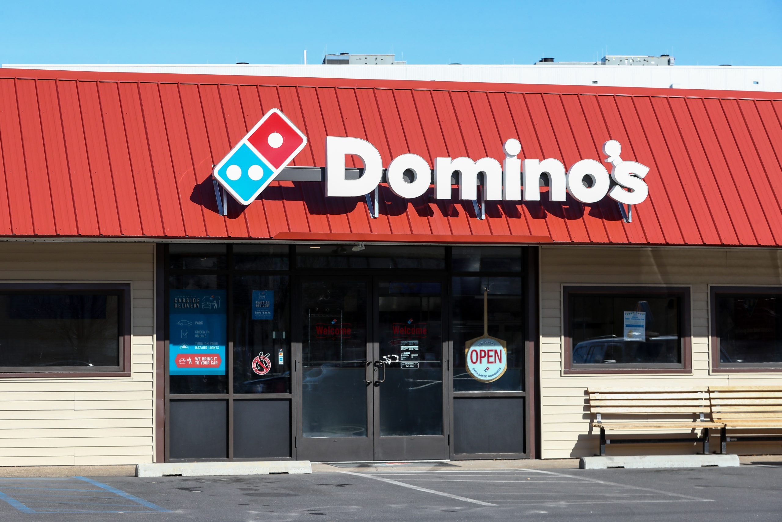 36 Restaurants That Will Be Open on Easter Sunday in 2025