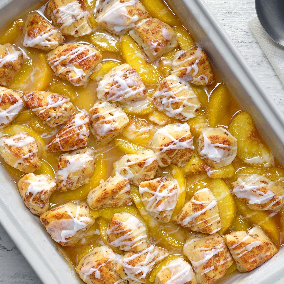Cinnamon Roll Peach Cobbler Exps Tohvp24 276985 Mr 07 26 2