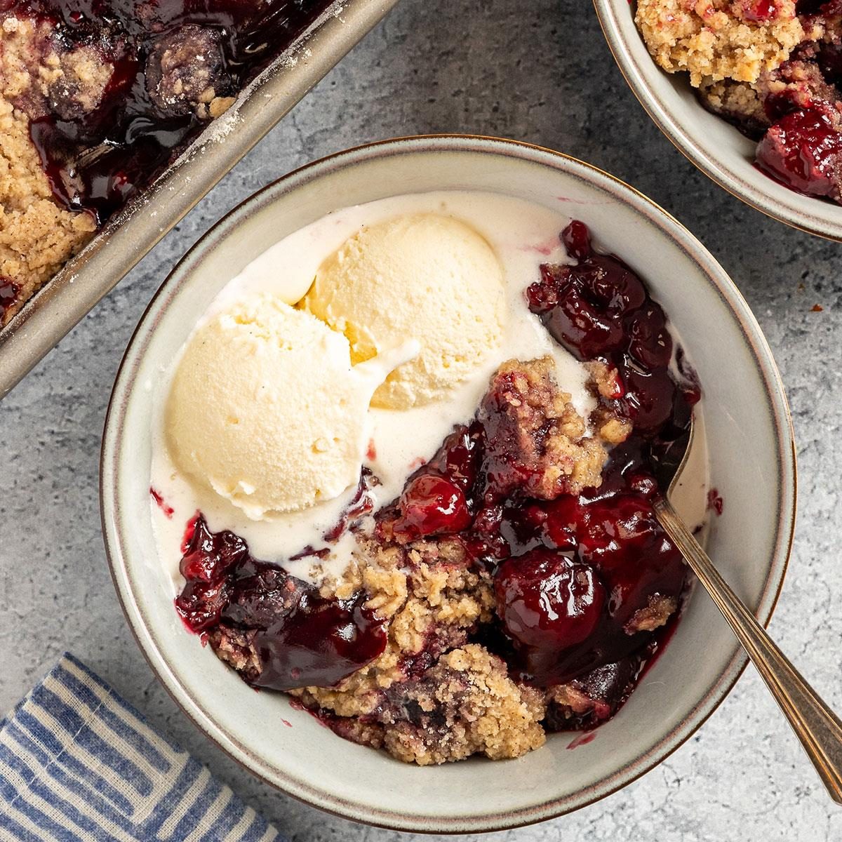 Cherry Crumble