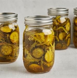 Bread And Butter Pickles Exps Tohd24 18640 Christinema 11 Social