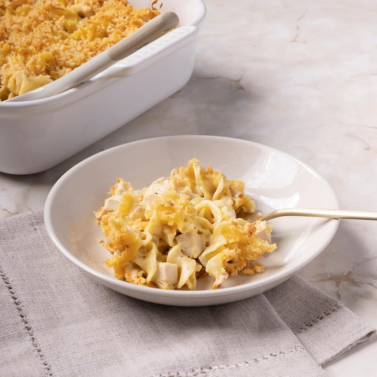 Chicken Noodle Casserole Exps Tohd24 173191 Jenacarlin 10