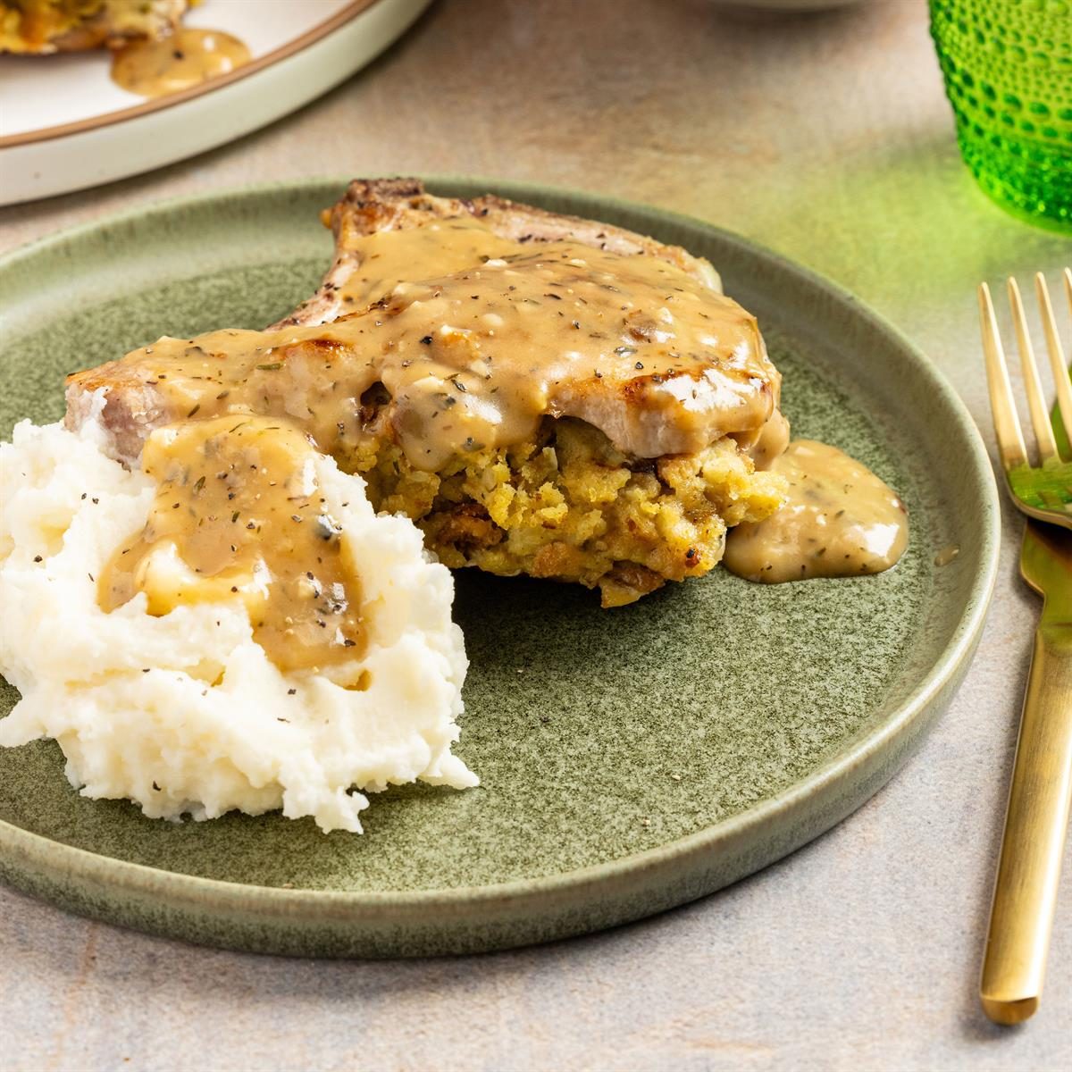 Stuffing Stuffed Pork Chops Exps Tohd24 136098 Kristinavanni 9