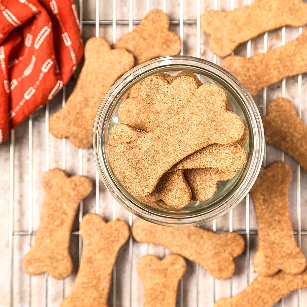 Peanut Butter Dog Treats Exps Tohd25 45301 Jonathanmelendez 03