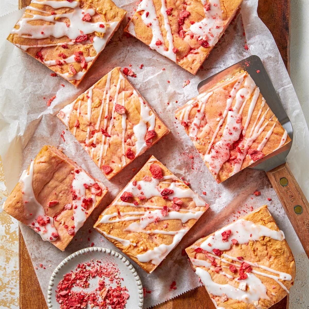 Strawberry Brownies Exps Ft25 278851 Ec 0124 1