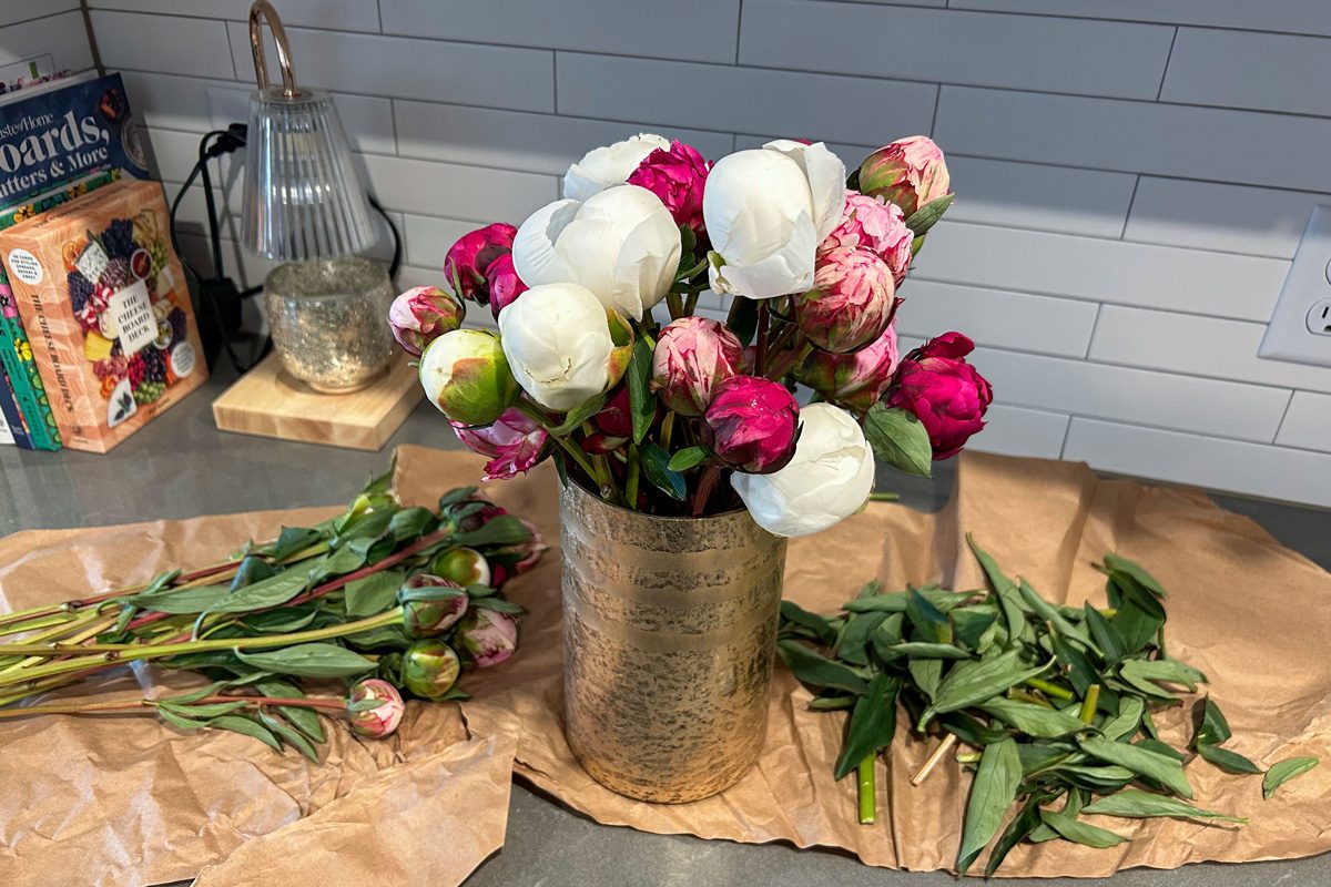 Urbanstems Arranging