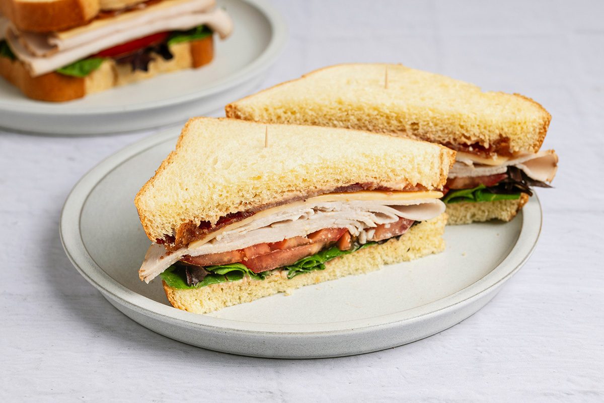 Copycat Panera Bacon Turkey Bravo