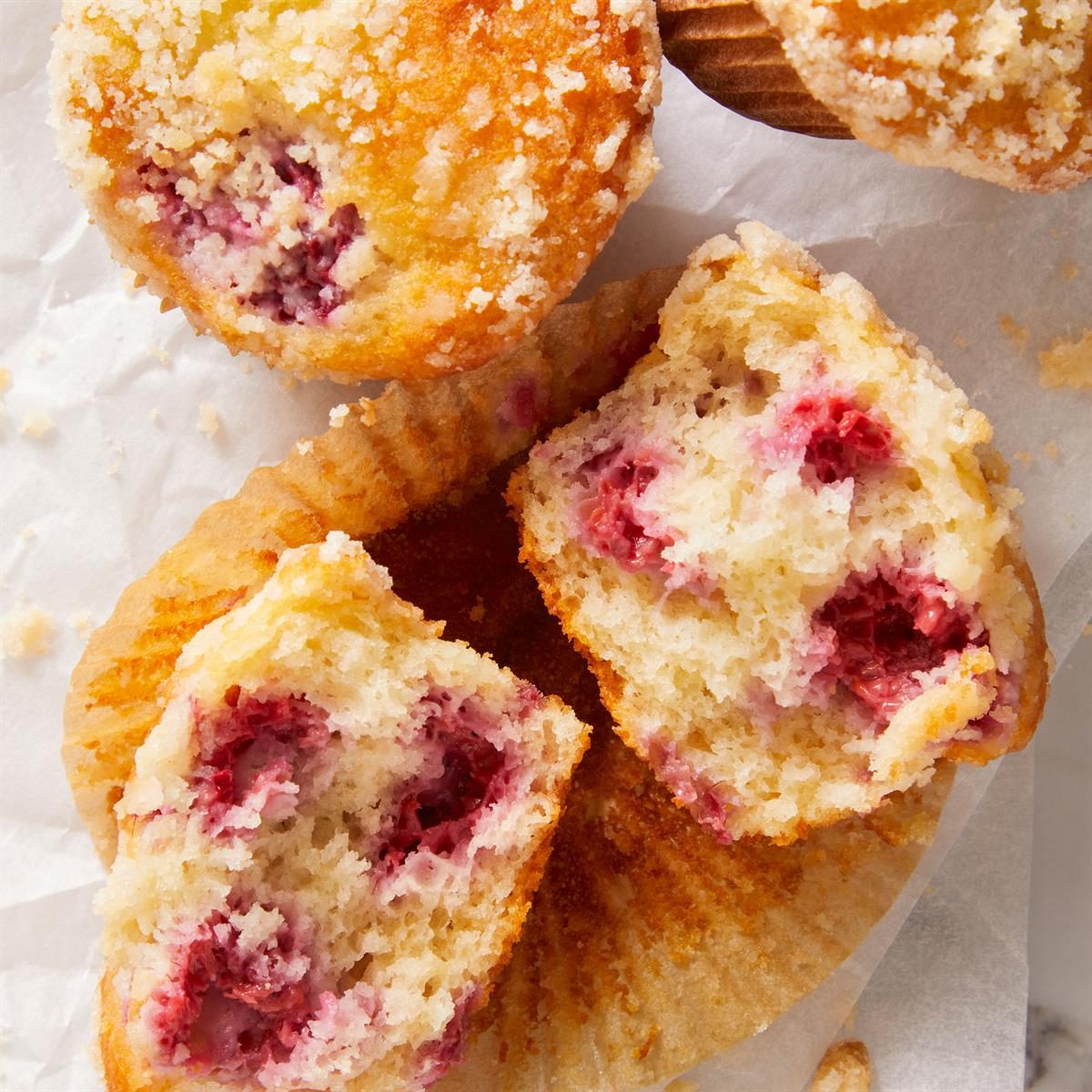 Lemon Raspberry Streusel Muffins Exps Ft25 5451 Jr 0422 3