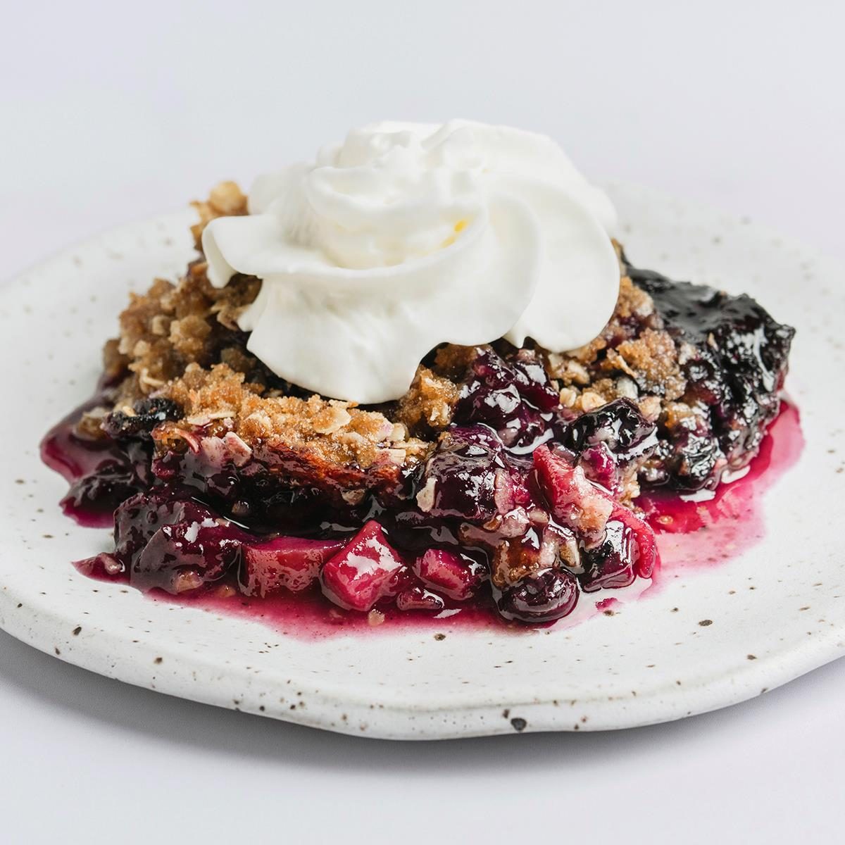 Blueberry Rhubarb Crumble Exps Tohd25 37476 Christinema 8