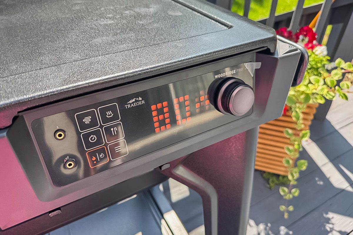 Traeger Woodridge temperature