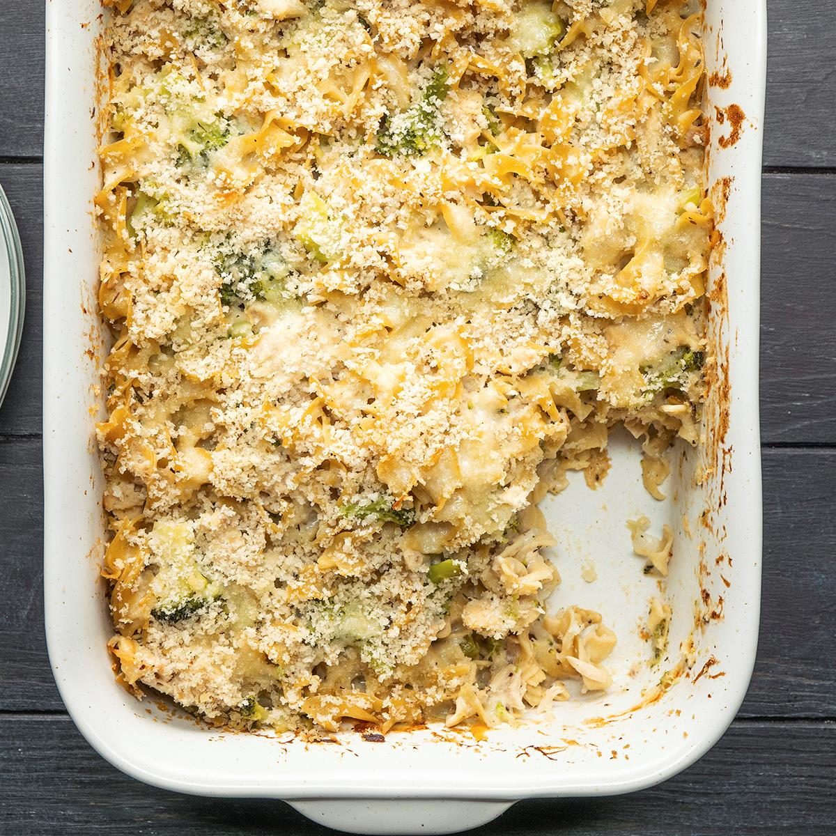 Broccoli Tuna Casserole Exps Tohvp25 133475 Mf 06 11 2
