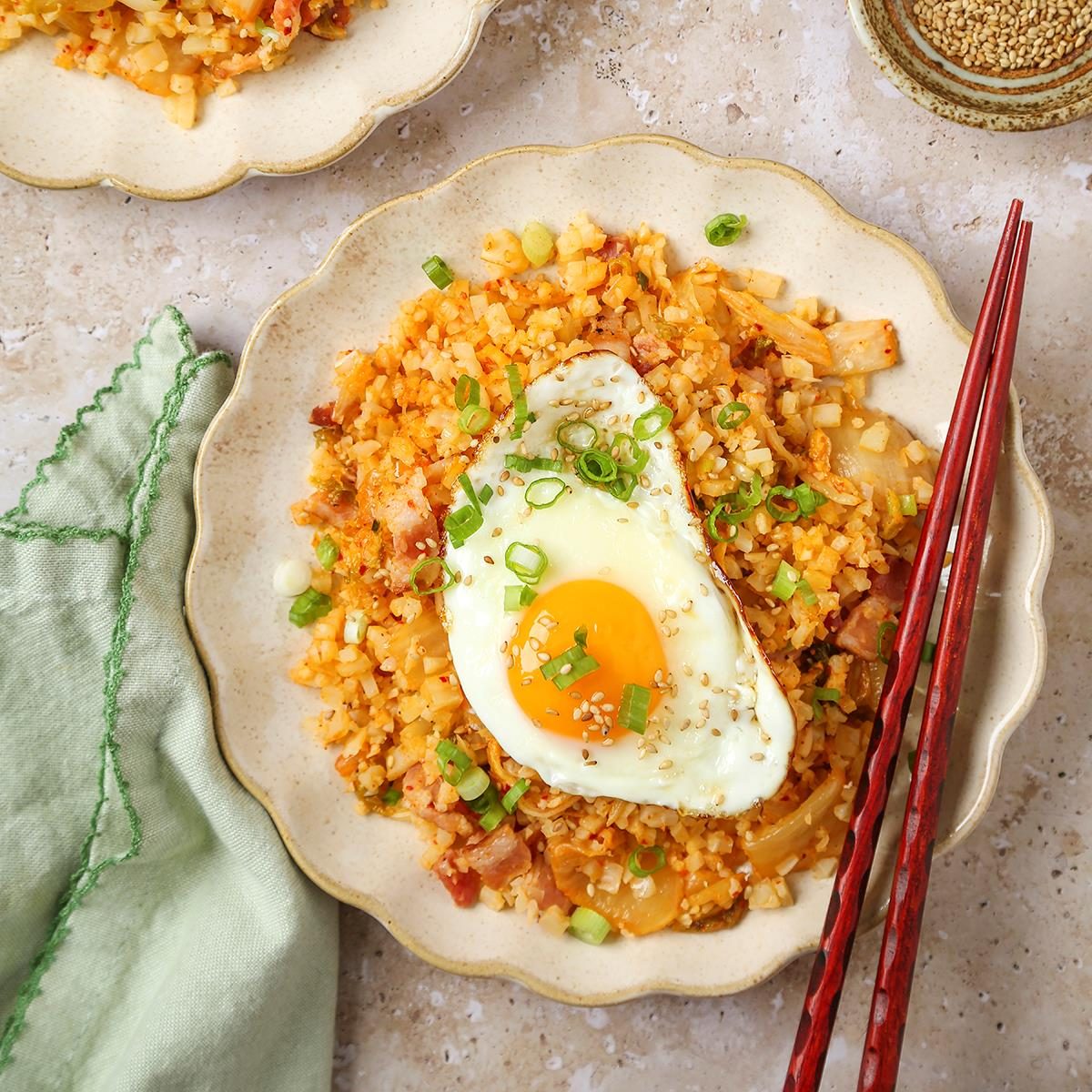 Kimchi Cauliflower Fried Rice Exps Tohd25 246006 Jonathanmelendez 05